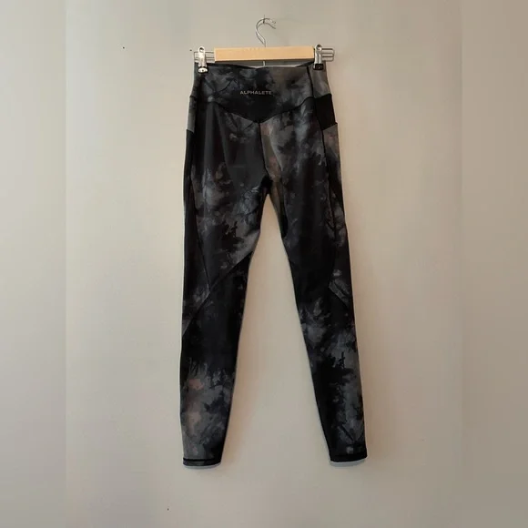 Alphalete Surface Power Pocket Leggings - Black/Grey - Picture 5 of 9